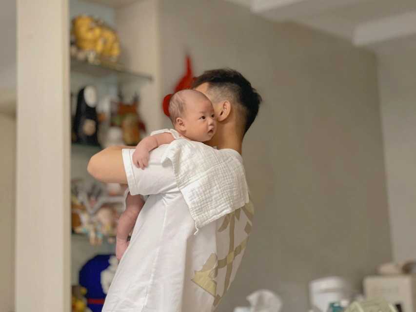 上海代生哪里专业,上海瑞金医院做供卵试管婴儿费用多少？10万够吗？